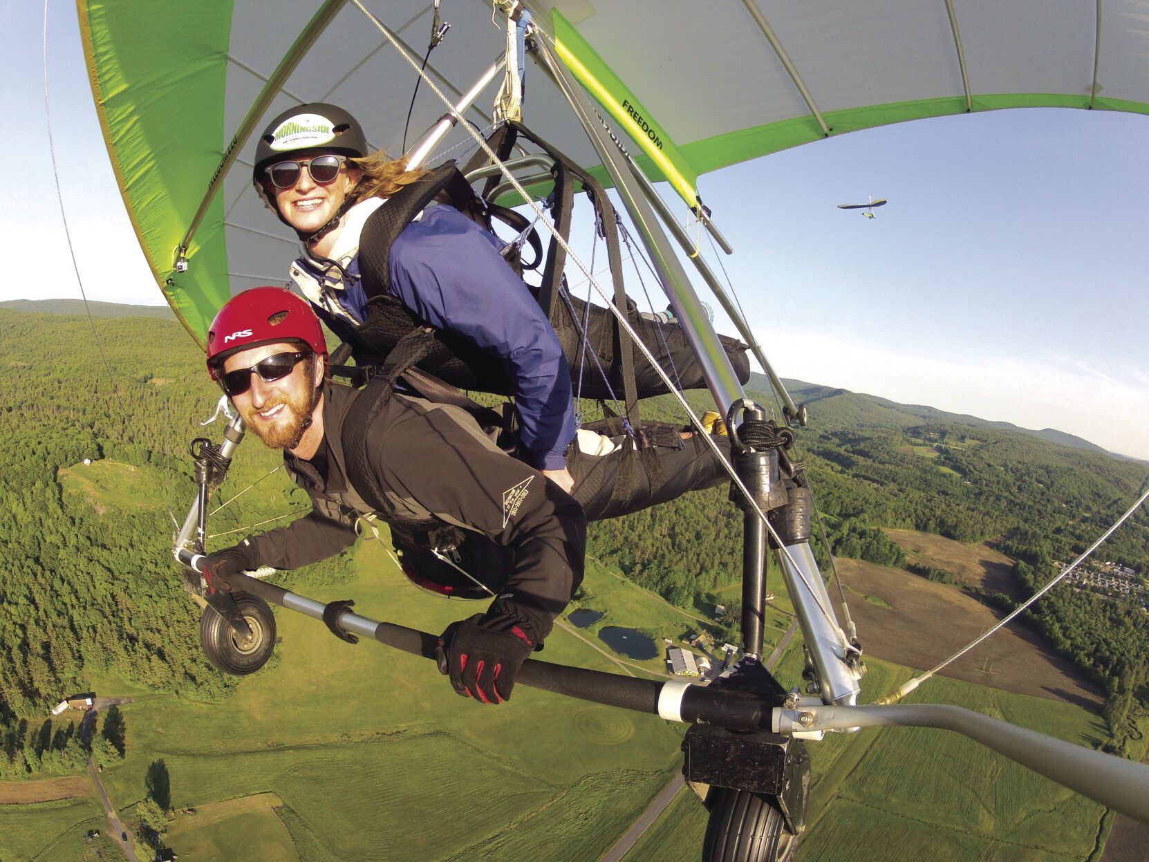 MorningsideFlightPark_tandemhanggliding02.JPG